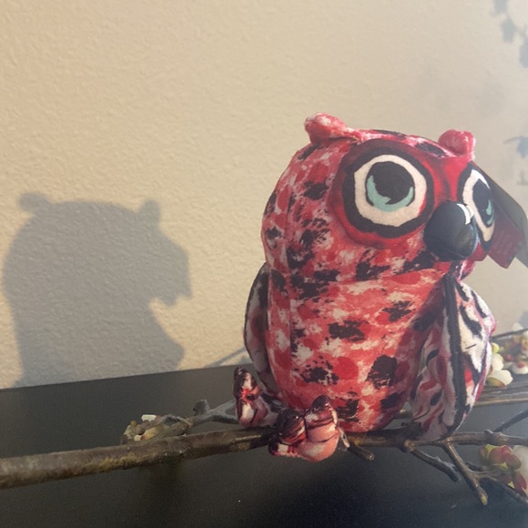 ๐ฆ Owl Pals: Red, Black & White Owl ๐ฆ - Picture 9 of 15
